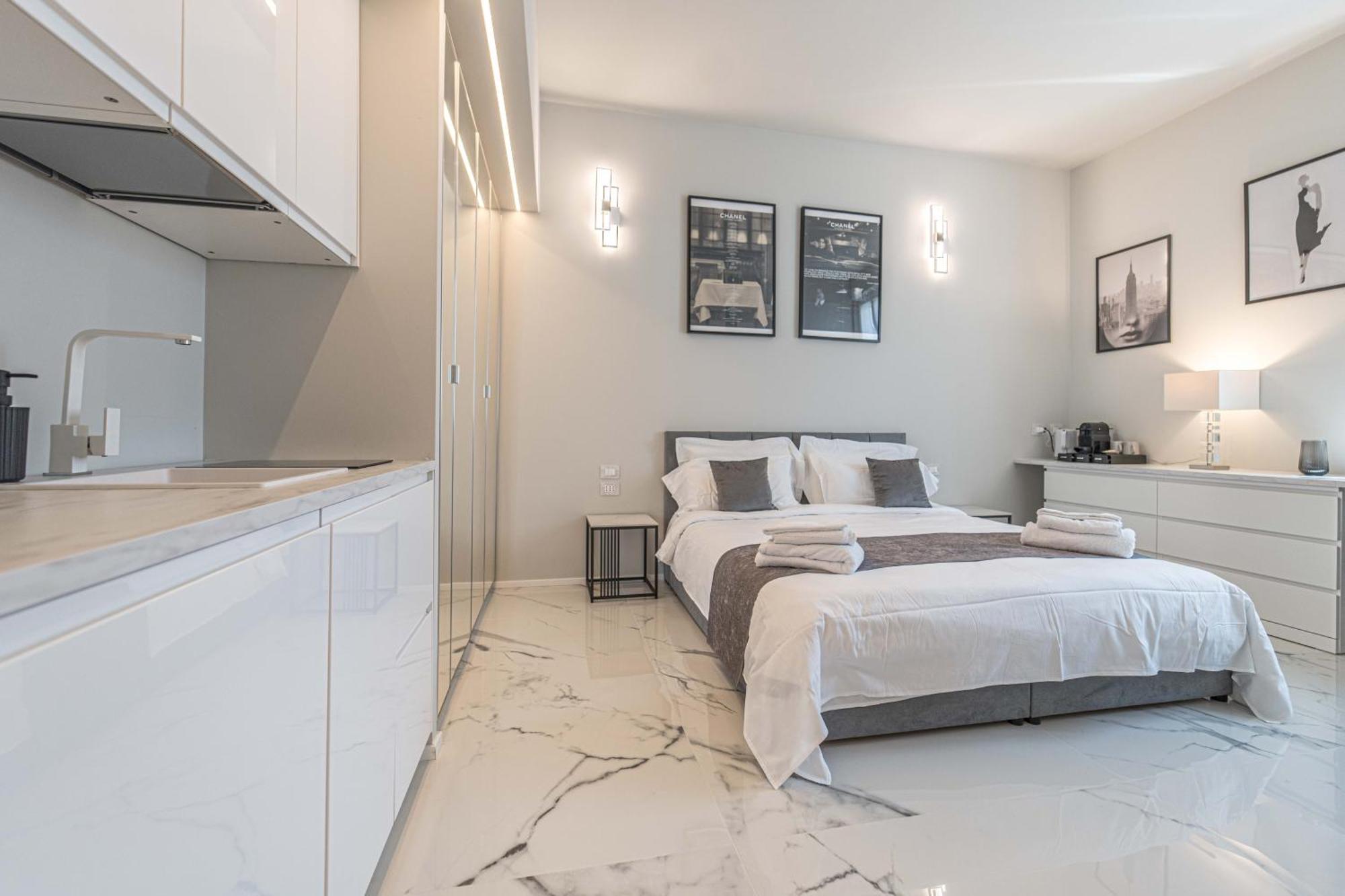 Moscova Luxury New Suite Milan Exterior photo