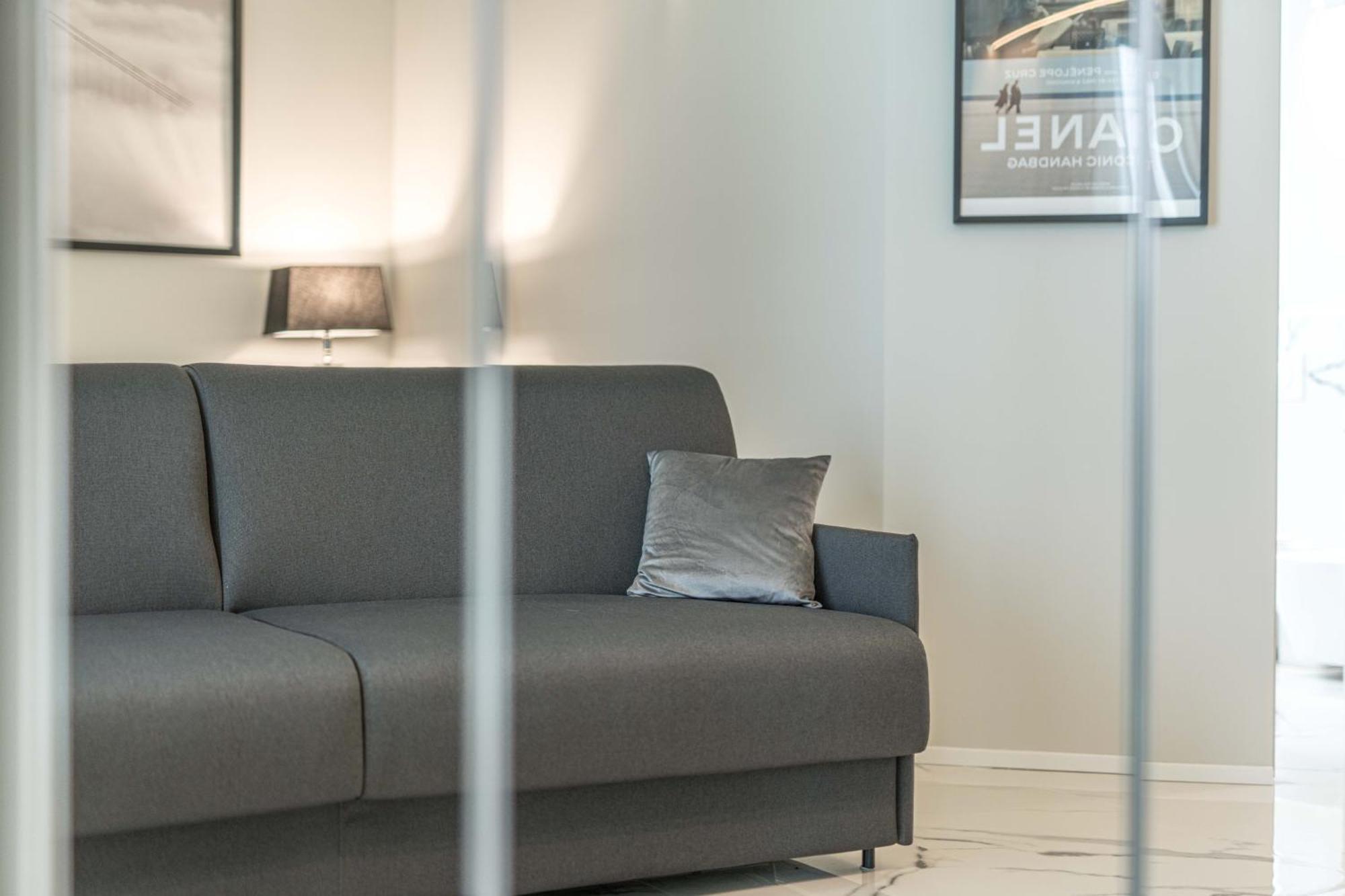 Moscova Luxury New Suite Milan Exterior photo
